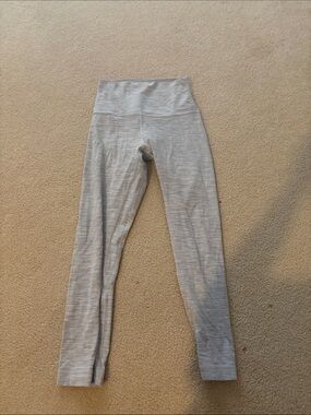 Lululemon leggings cropped size 2
